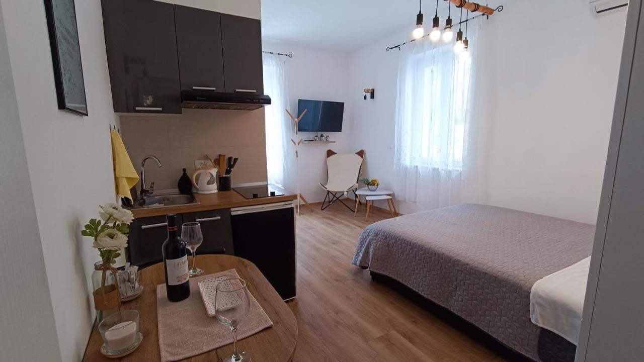 Rooms Diana Split Eksteriør bilde